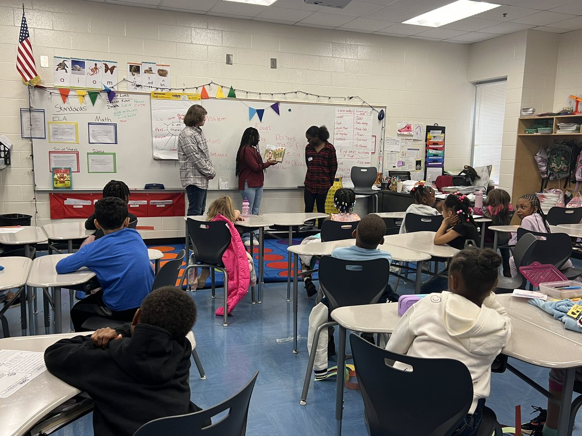 Thank you so much to <a href="/LGHS_HCS/">LGHS</a> for reading books to our <a href="/LGE__HCS/">Locust Grove Elementary School</a> First graders donated by <a href="/ChickfilA/">Chick-fil-A, Inc.</a> #readerstodayleaderstomorrow