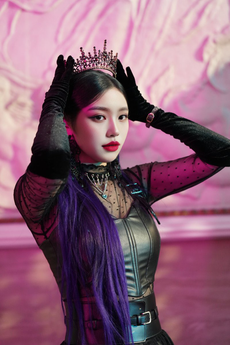 F-58hf0XsAA-jhx?format=jpg&name=medium