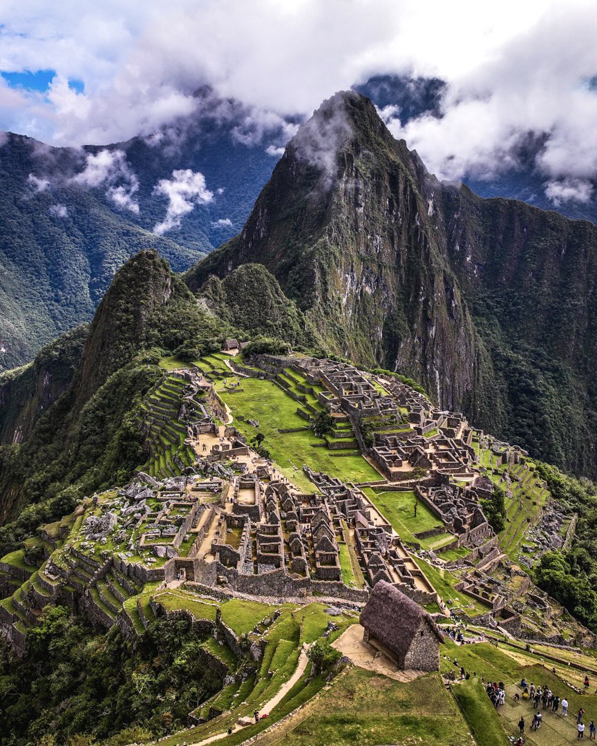archi_tradition's tweet image. Machu Picchu, Peru 🇵🇪 

In 1911, high in the Andes, Hiram Bingham stumbled upon an overgrown stone ruin, which turned out to be an archaeological revelation as monumental as the peaks that cradle it. Bingham, a Yale University professor and a real-life Indiana Jones, hacked…