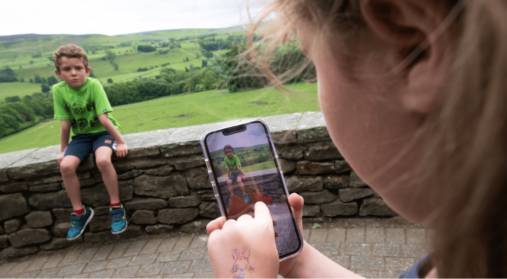 Museums and heritage sites can choose from a variety of flexible publishing options for their AR quests developed through a grant from <a href="/UKRI_News/">UK Research and Innovation</a>. flo-culture.com/mobile-apps/do… #UKmuseums #UKHeritage