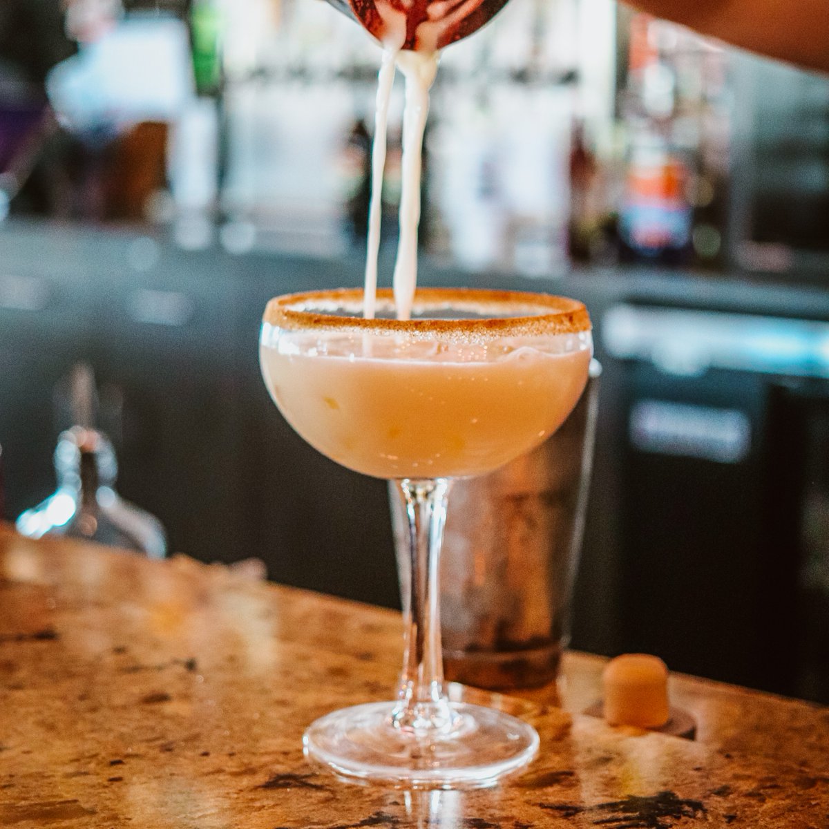 hurrdatsportbar's tweet photo. Spice up your Tuesday with a twist! Tequila Tuesday calls for our tantalizing Cinnamon Tequila Sour—sip the zest, savor the moment. 🔥🍹 

#TequilaTuesday #SignatureCocktails #HurrdatSportsBar #TequilaSour #LocalCocktails https://t.co/C8bzIMx4JI