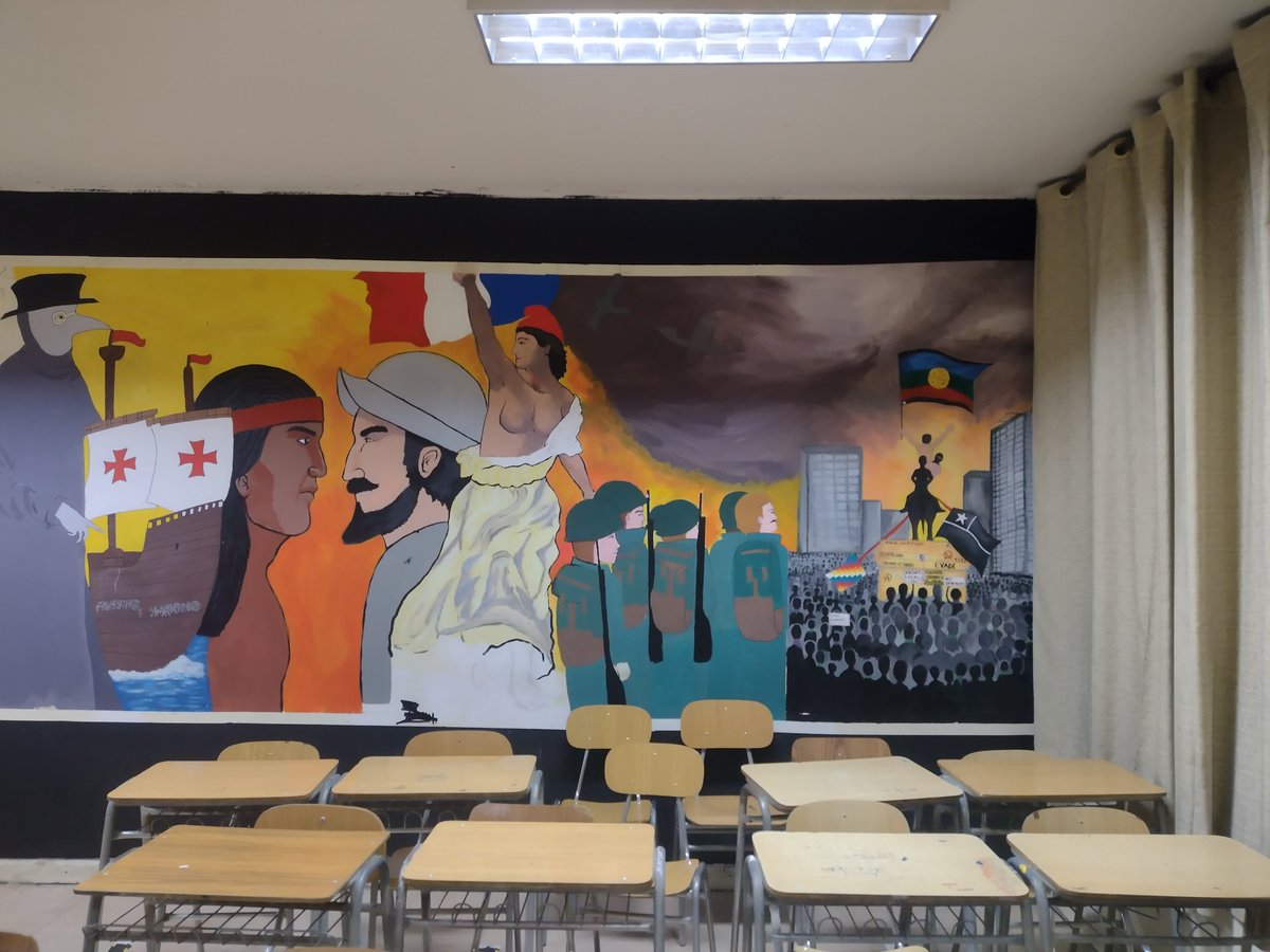 Arcodorant3's tweet photo. El uso de instituciones educativas para adoctrinamiento debe ser tipificado como delito. Por promover anti valores, menoscabo a la democracia. Incitar al odio e impedir la libertad de pensamiento. https://t.co/PbkNqZXLiC