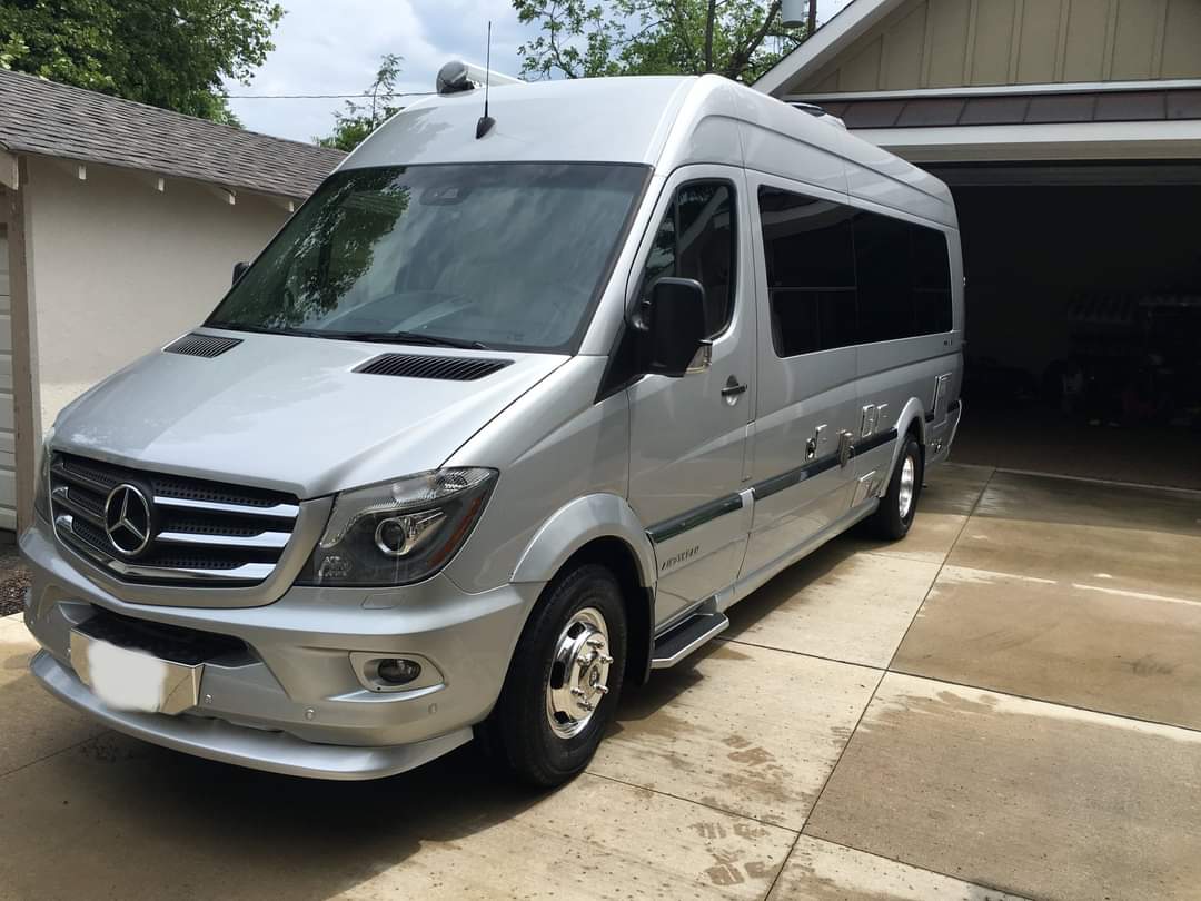'Discover the magic of a spotless RV interior in Boise with our expert detailing services!'

Our RV detailing services are designed to make your life easier. No more cleaning hassles; just a pristine interior ready for your family adventures.

#RVAdventure #BoiseDetailing