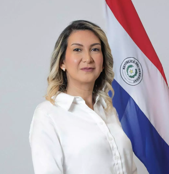 GuachireM's tweet photo. La ministra @monicarecalded y las nuevas autoridades del Ministerio de Trabajo deben demostrar su compromiso real con la defensa de los trabajadores y cuando menos observar o percibir a autoridades del Banco Sudameris por el atropello a derechos laborales conquistados. https://t.co/cEbbpxlA6y