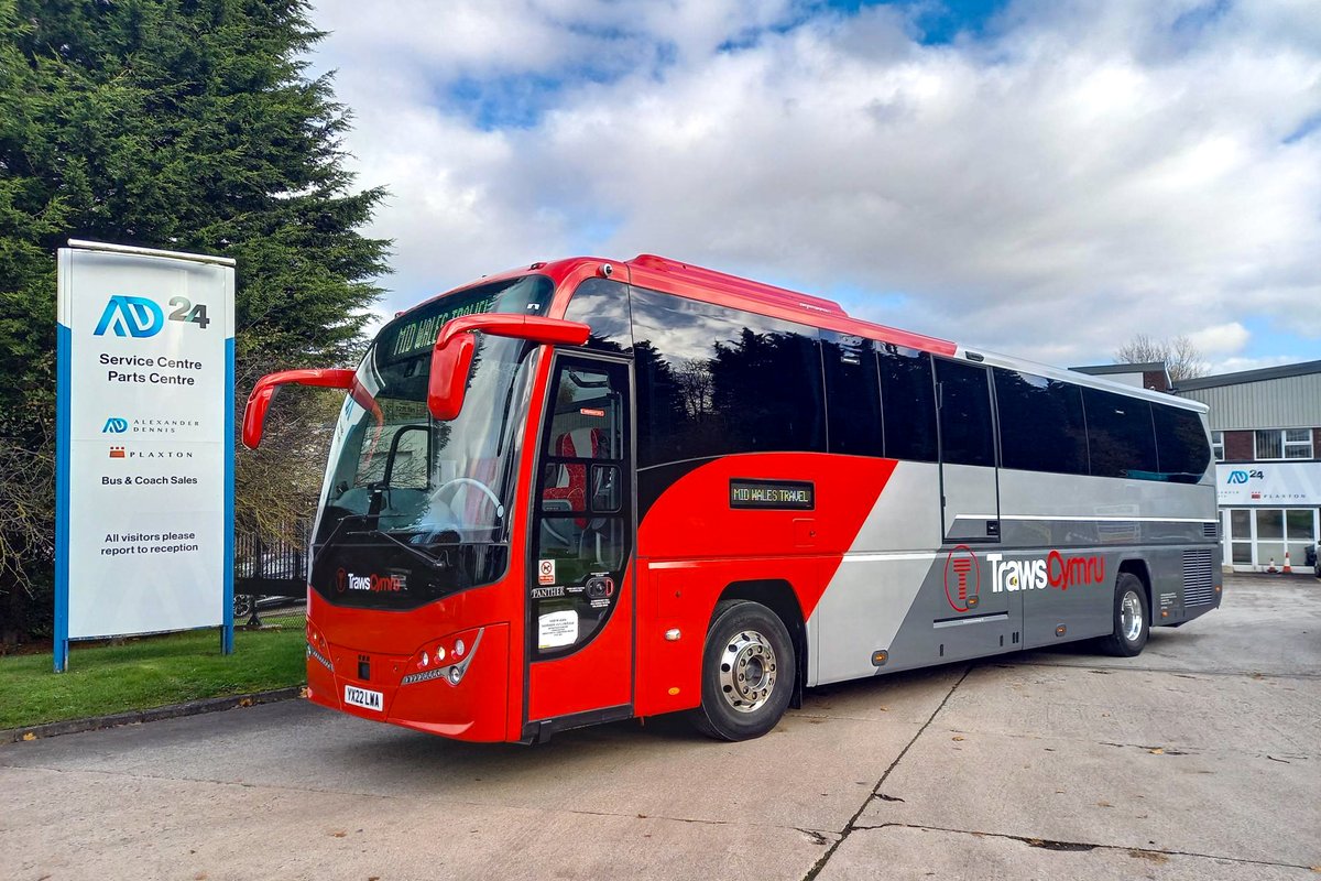 Alexander Dennis tweet media