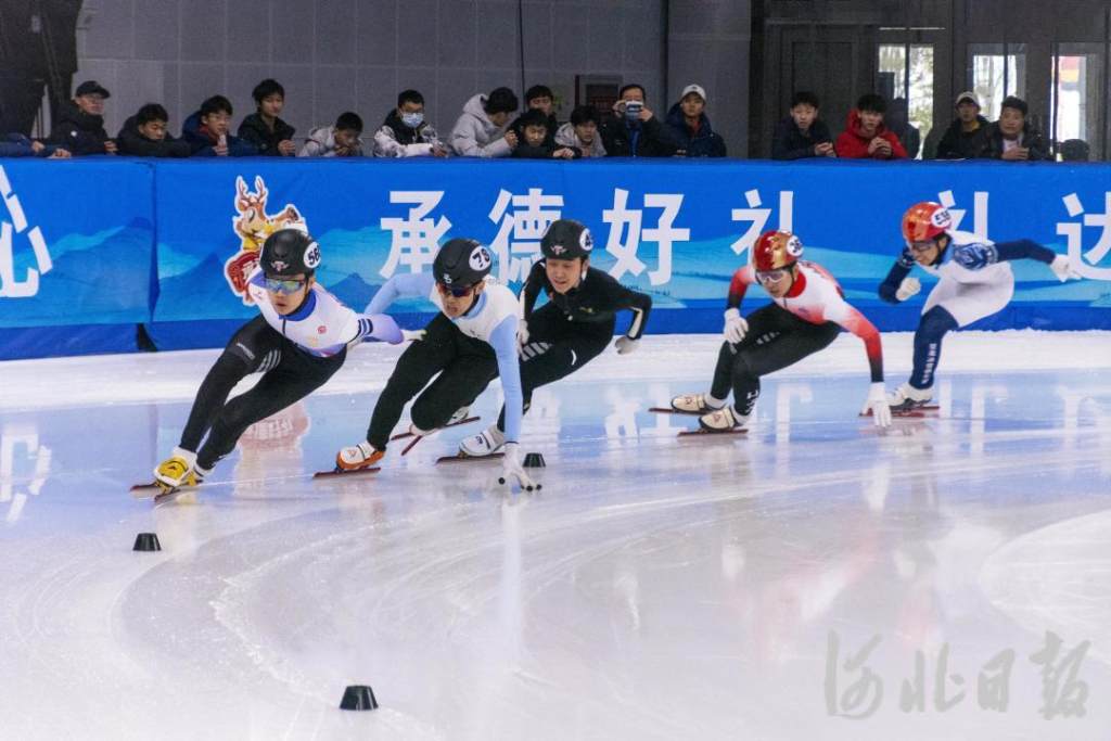 HebeiDaily's tweet photo. In the third stage of the #NationalShortTrackSpeedSkating #USeries Inter-School Competition, athletes from #Hebei won 11 gold and 5 silver medals. Reported by Hebei Daily https://t.co/f1jsxShvgI