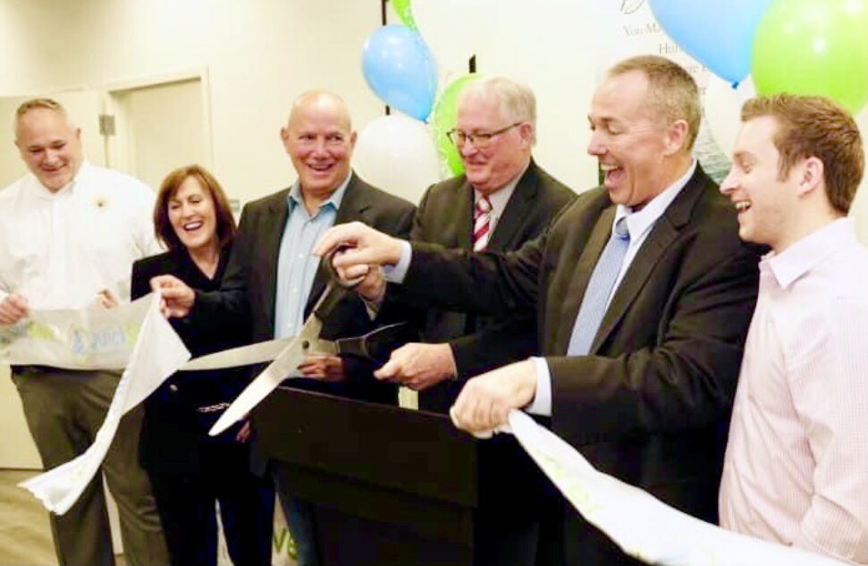 MayorAlMorgan's tweet photo. Welcome Quicksilver Counseling to New Providence https://t.co/c2D5aLEjGy