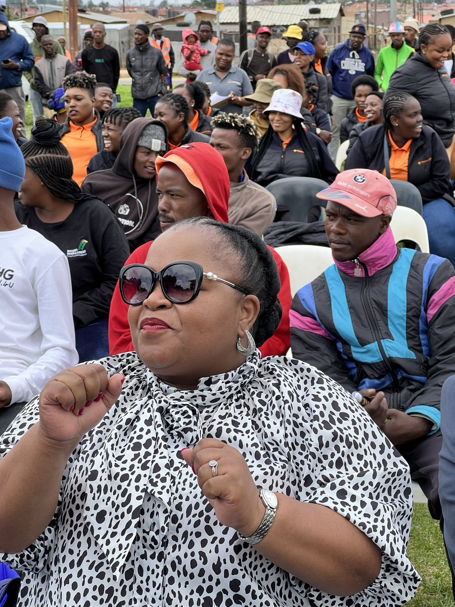 Eunice_Mgcina's tweet photo. #CityofJoburg #YouthImbizo #WestviewClinic #Doornkop #WeServeJoburg #DevPlanCoJ #DevelopmentPlanningCoJ #Soweto https://t.co/Ec4Zd2VMtp