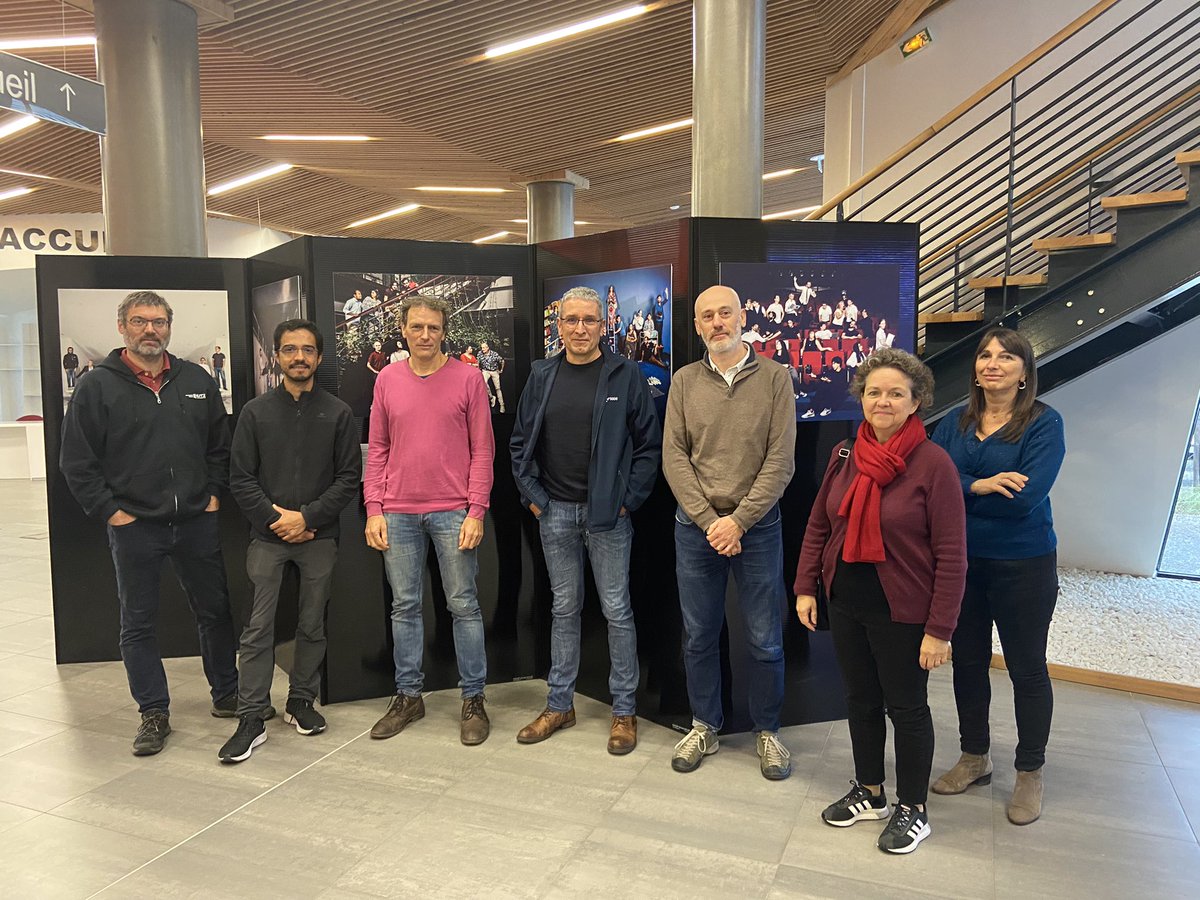 Université Grenoble Alpes (@ugrenoblealpes) on Twitter photo #InriaAuCoeurDesCampus ✂️// 18 équipes de recherche à l’honneur dans une #exposition photographique inaugurée ce matin sur le campus <a href="/UGrenobleAlpes/">Université Grenoble Alpes</a> par le directeur <a href="/inria_grenoble/">Centre Inria de l'Université Grenoble Alpes</a> en présence de <a href="/MChBordeaux/">Marie-Christine Bordeaux</a> et des scientifiques de l’équipe Damatove. ✨ #InriaAuCoeurDesCampus ✂️// 18 équipes de recherche à l’honneur dans une #exposition photographique inaugurée ce matin sur le campus <a href="/UGrenobleAlpes/">Université Grenoble Alpes</a> par le directeur <a href="/inria_grenoble/">Centre Inria de l'Université Grenoble Alpes</a> en présence de <a href="/MChBordeaux/">Marie-Christine Bordeaux</a> et des scientifiques de l’équipe Damatove. ✨