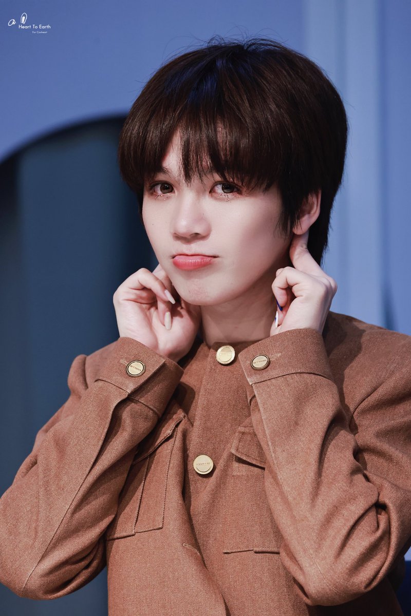HeartToEarth__'s tweet photo. 231112

น่ารักที่สุด 😝

@cooheartt 

#cooheart
#CooheartBDParty
#แคร์รอตของคุณกระต่าย https://t.co/Rnl1mAwTYX
