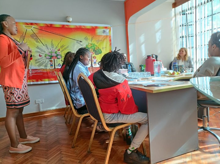 This past week we hosted our partners, @SheLeadsKenya & @tdhnl_africa, for an empowering session with Girls and Young Women from the SHE LEADS project. Witnessing their transformation into powerful change agents in their communities is a true inspiration for our advocacy work.
