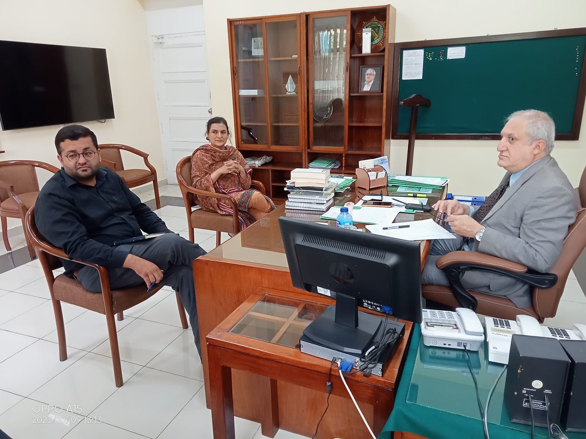 ranas123's tweet photo. Meeting DG Cival Services Academy Farhan Ali Khawaja Sb at Pakistan Cival Services Academy Walton regarding AWT projects &amp; discuss different upcoming Initiative by CSS Academy.
#AllahWalayTrust #CivalServices #CSSOfficer https://t.co/rWWeot2NNK
