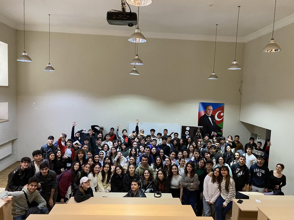 dvcpu's tweet photo. Milli Debat Proqramı çərçivəsində Debat klublarımız payız mövsümü üzrə fəaliyyətlərə davam edir. 20-dən çox debat klubların qeydiyyatdan keçən yeni üzvlər üçün debat təqdimatları, spiker təlimləri, şou-debat, üzv görüşləri, turnirlər keçirilib.
#DVC #Azdebate https://t.co/bEFPk7l5m1