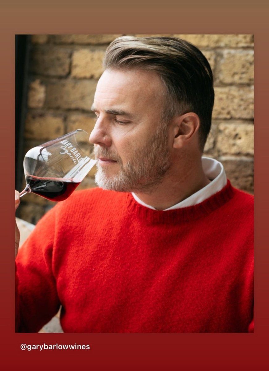 Garyismyhero's tweet photo. @GaryBarlow on #Instagram(-story) 😊 #proudguy #cheers #album #🍷🍷 #MyLife https://t.co/Sz7td3HTx5