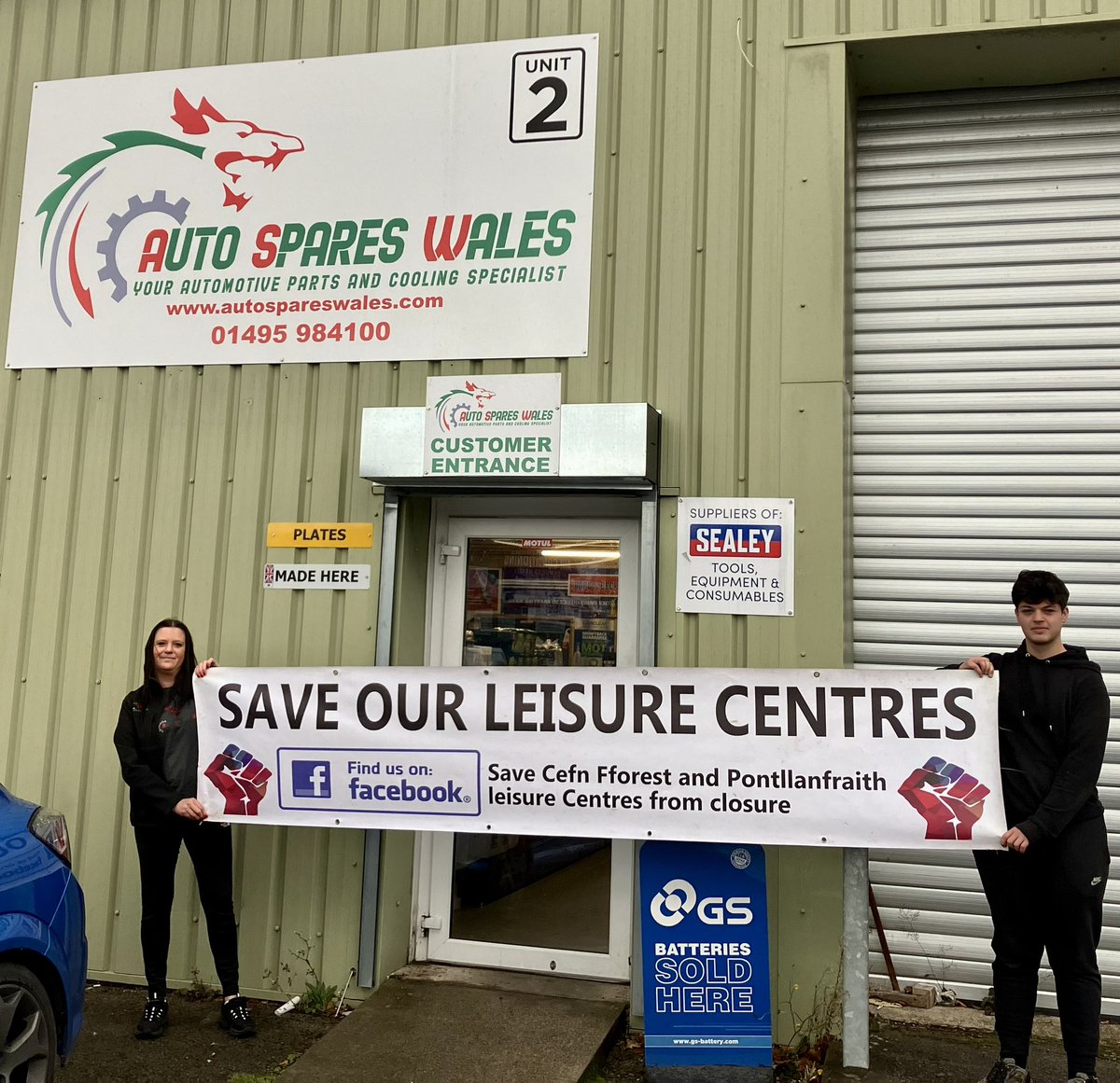 Day 128- Of showing support for Pontllanfraith leisure centre and the others 👊

Picture taken in Unit 2 Pen y Fan Industrial estate with Auto Spares Wales.

Like ✅Comment ✅ Repost✅