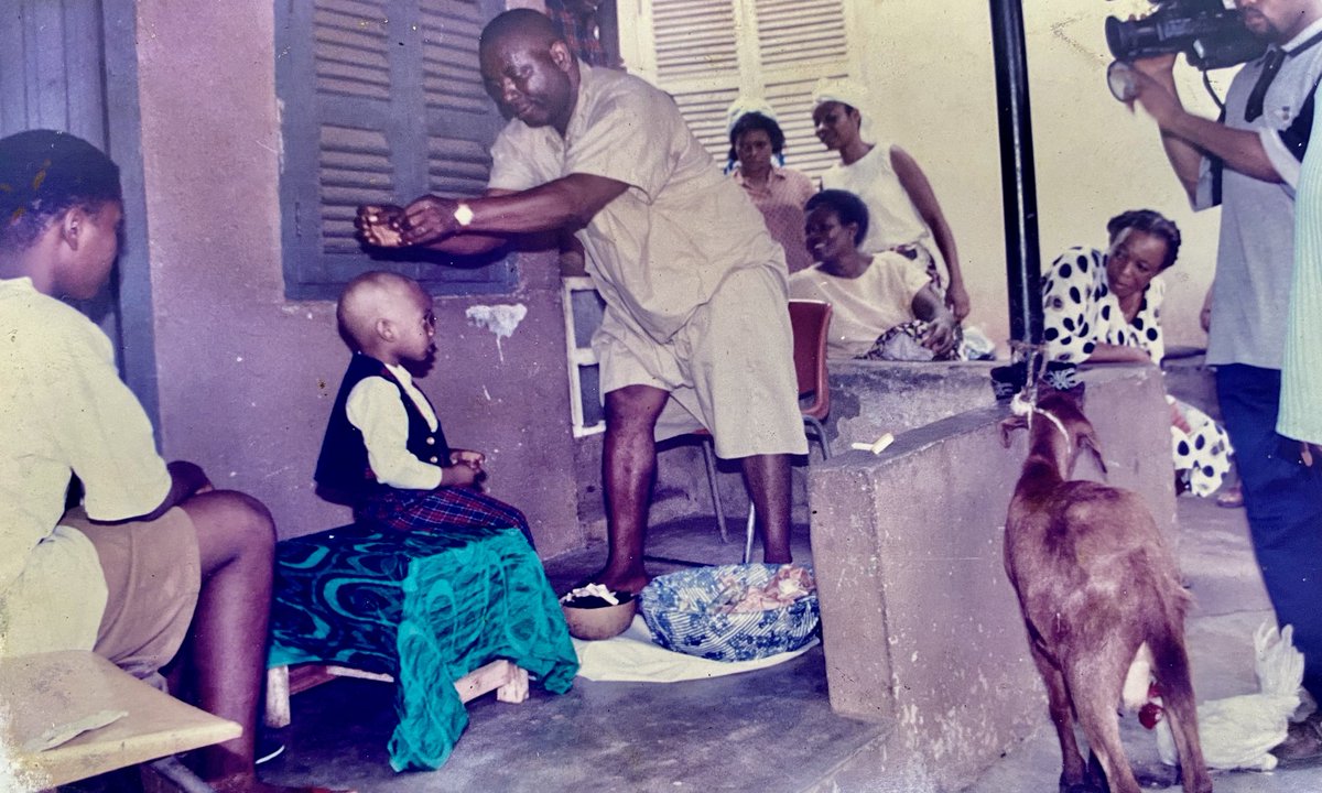 Jaecougar's tweet photo. A BOY AND HIS CROWN 👑 

The idea of crowning kings and queens didn't start today, as a child, I was born wearing a crown, I have found favour in the sight of God and that of men, I will stand before kings and nobles in high places!!!

A trip down memory lane!!! https://t.co/8YcwLCnmfB