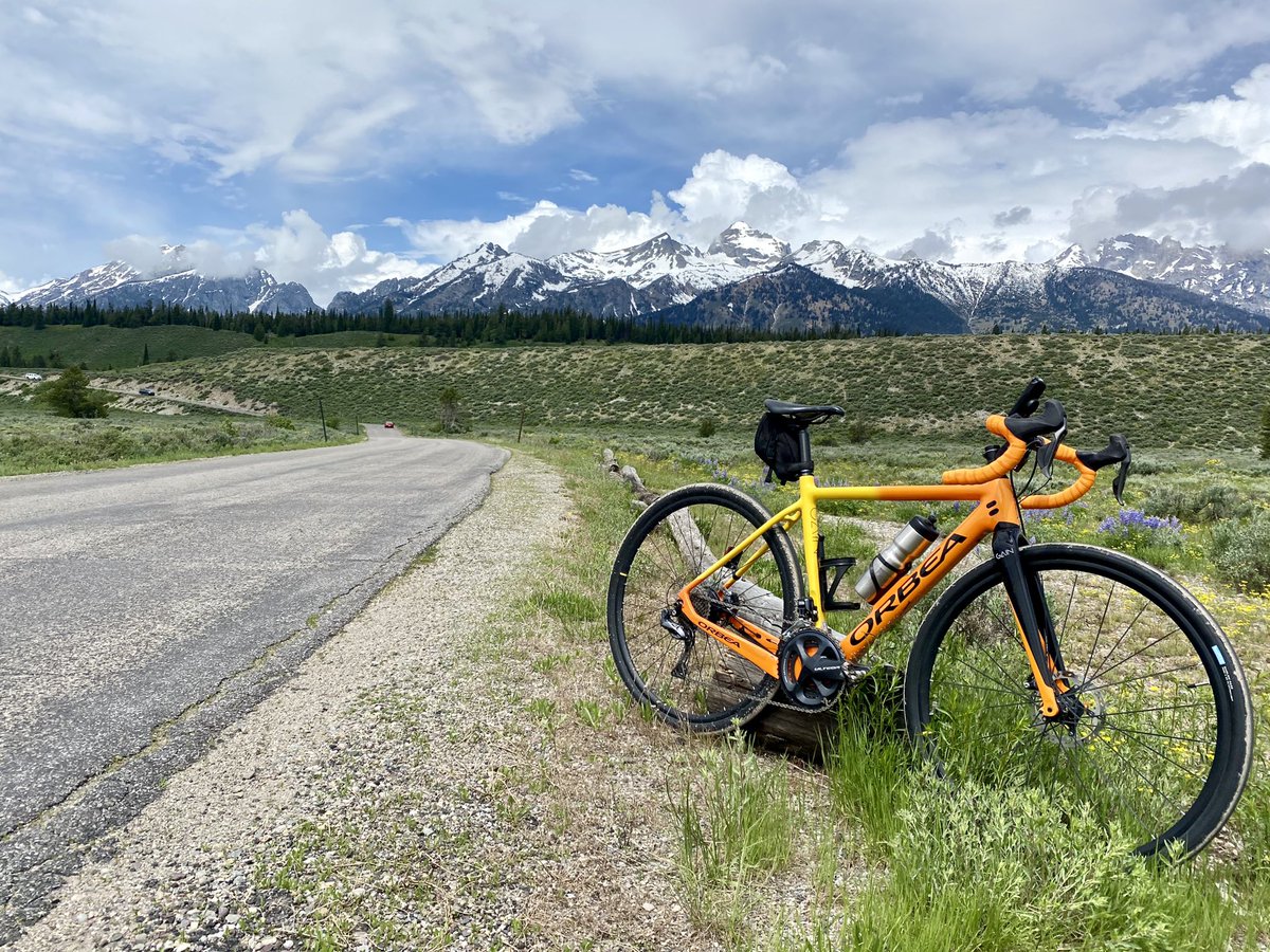 BlackfordBarb's tweet image. 2023 Challenge x2 complete! 4046 miles by foot or bike. Many miles in some beautiful spots, from the Tetons to Glacier NP to Plains, MT.

With only six weeks and cold weather on the way, can get to 4500 for the year?

#2023challenge #fitafter50 #liveoutdoors