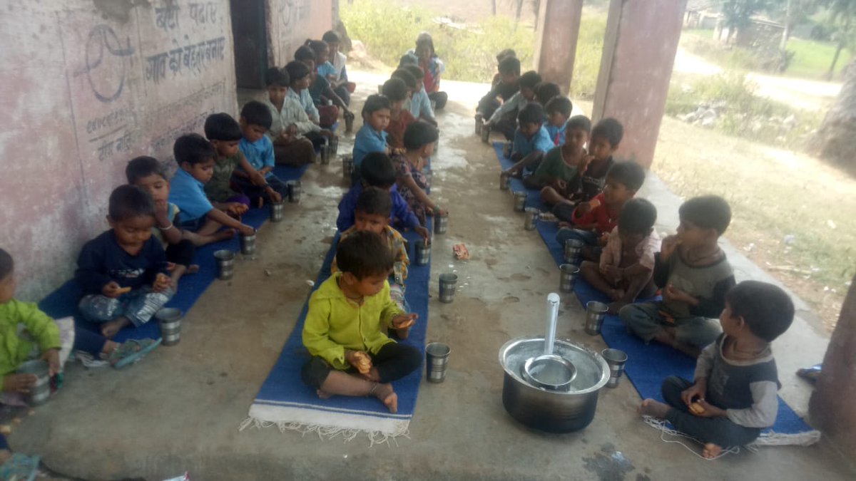 AdarshOrg1's tweet photo. Pre-school Nutrition and Education Program: Support by JIV DAYA FOUNDATION https://t.co/5Ny2dYFJq8