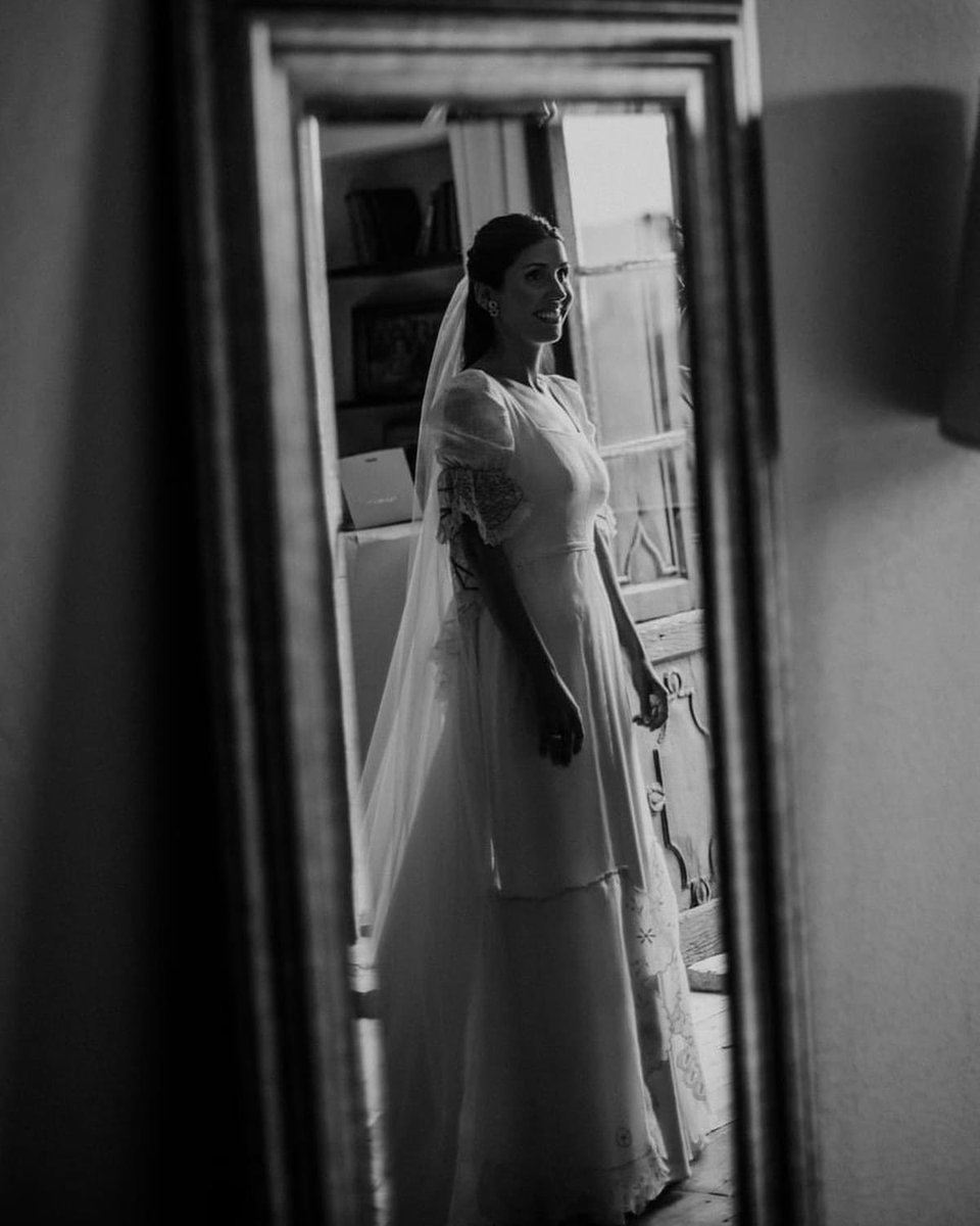LCarbajalMakeup's tweet photo. TERESA &amp; JORGE 🤍
Esta maravillosa pareja se casó el pasado 9 septiembre en el @PALACIODEMERES .

Imagen realizada por @PelayoLacazette 

#noviasasturias #bodasdelnorte #maquillajenovias #novias2023 https://t.co/qT8WdE0U8m