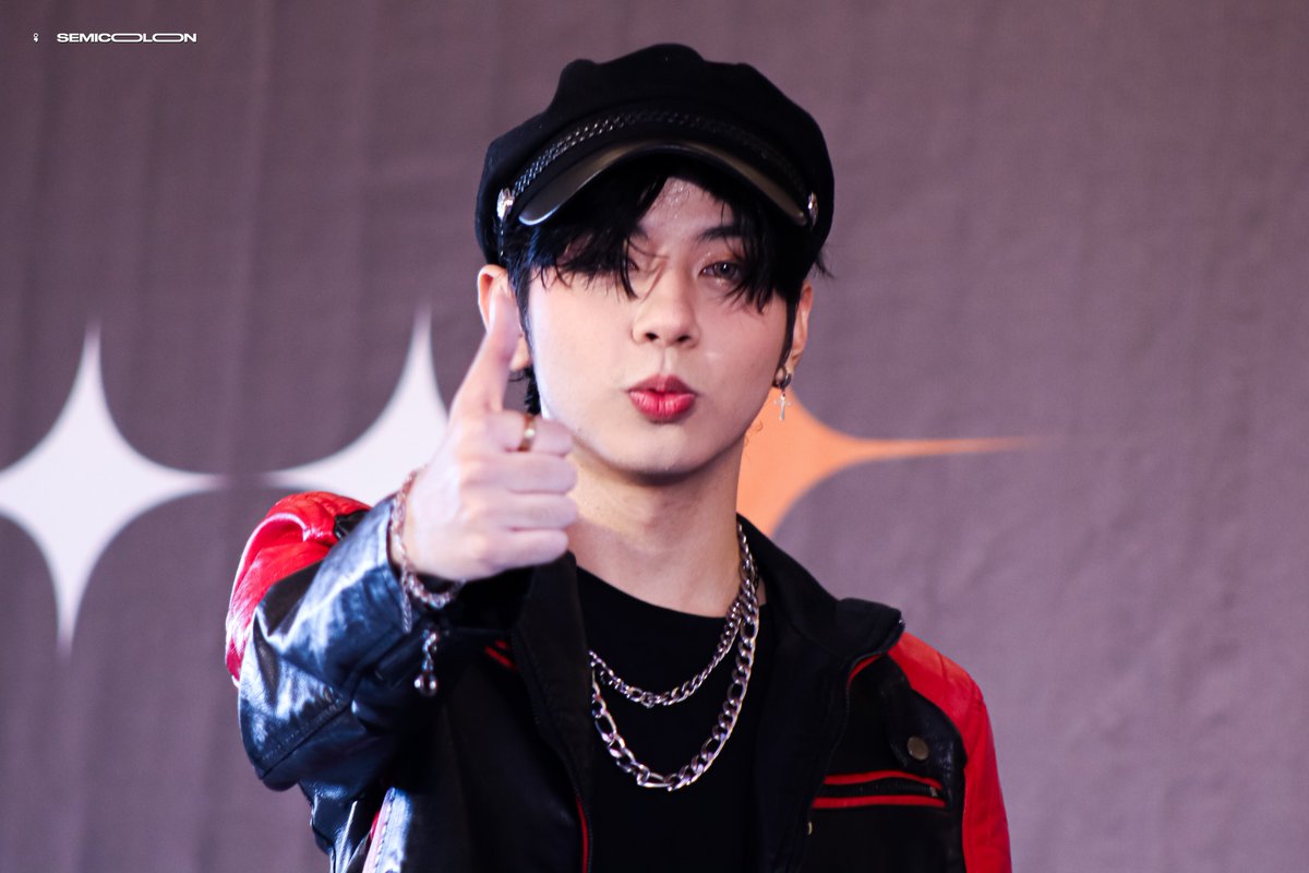smclnjpg's tweet photo. 🗓️ 231112
❣️ TRAINEE Æ (PROJECT Z) — CRAY
📍 K-pop Odyssey: Moves and Melodies, Quantum Skyview, Gateway Mall 2, Araneta City
TRAINEE Æ KPOP ÆRA
#TraineeÆinKPOPODYSSEY2023 #KPOPODYSSEY2023
@traineeaeofc @AE_cray
#TRAINEEÆ #PROJECTZ #PROJECTZ_CRAY https://t.co/EqinXhEI6t