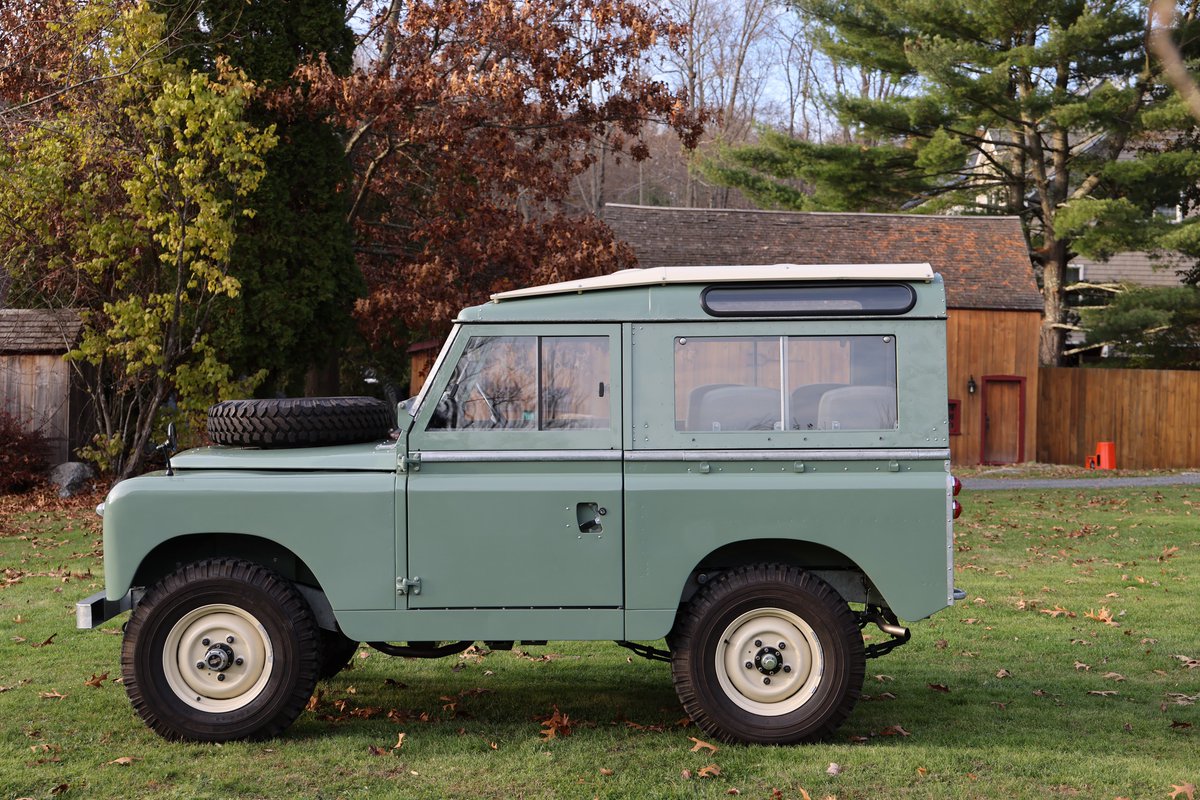 1965 Series IIA 88” Station Wagon in Pastel Green

#landrover #serieslandrover #carreels #mytruck #mylandy #classicbritishcars #classiccarrestoration #carloversclub #automotive #LandRoverRestoration