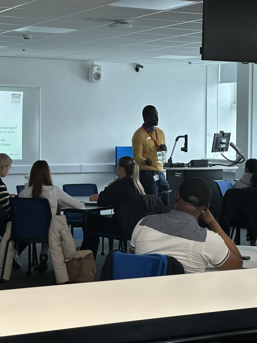 Carol Earley M.Com, B.Com(Hons), B.Com, NDip.Rad (@carolearley9) on Twitter photo Thank you <a href="/EdozieIweka/">ResearchRadEdozie</a> for your expertise today. A really great session for our students.<a href="/UoDDiagnosticI1/">UoD_DiagnosticImaging 💙</a> <a href="/UHDBTrust/">University Hospitals of Derby and Burton NHS FT</a>. We have a whole team of budding researchers @EmmaHydeTeach ( with permission of <a href="/EdozieIweka/">ResearchRadEdozie</a> and our Year 2 BSc diagnostic imaging students. Thank you <a href="/EdozieIweka/">ResearchRadEdozie</a> for your expertise today. A really great session for our students.<a href="/UoDDiagnosticI1/">UoD_DiagnosticImaging 💙</a> <a href="/UHDBTrust/">University Hospitals of Derby and Burton NHS FT</a>. We have a whole team of budding researchers @EmmaHydeTeach ( with permission of <a href="/EdozieIweka/">ResearchRadEdozie</a> and our Year 2 BSc diagnostic imaging students.