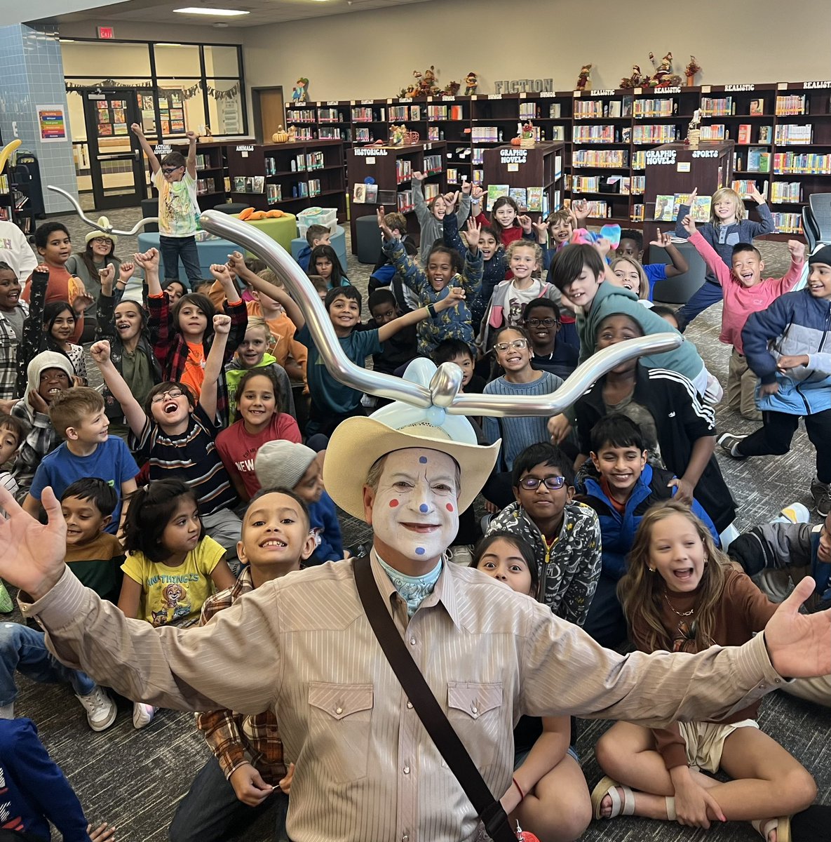 TowleReaders tweet media