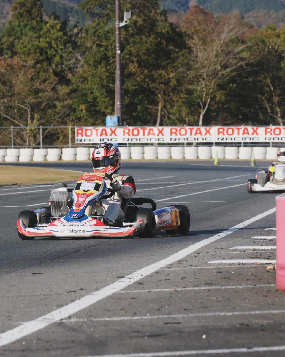 seitanonaka's tweet photo. 今日はカート🏋️
いつ乗ってもSuperWinforce最高。✌🏻
#birel #superwinforce #kart https://t.co/F2lFuSnGUQ