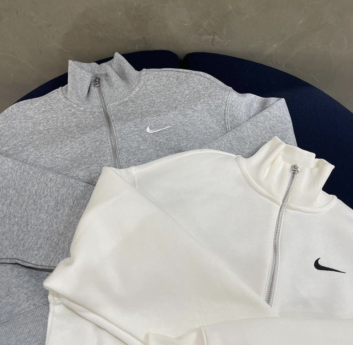 CaminoTV's tweet photo. Le pull Nike Fleece Half-zip gris ✨

Lien affilié https://t.co/AcnHxke70h 65€ https://t.co/Zyl6Kinoz7
