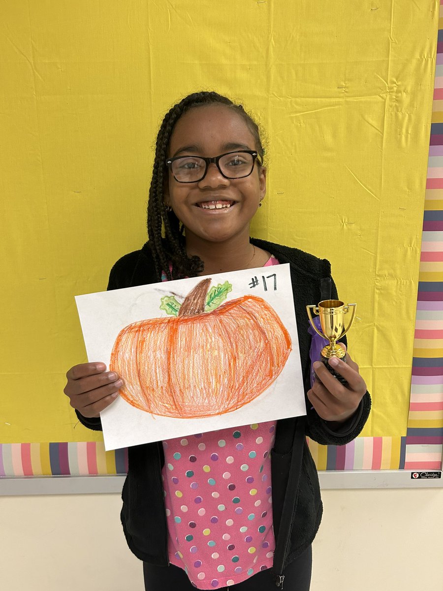 WROE_encore's tweet photo. Congratulations to our Pumpkin Drawing Contest Winner! 

@LisaOber68 @wrodell35 
@MsD__edu https://t.co/w6MjBuBYrH