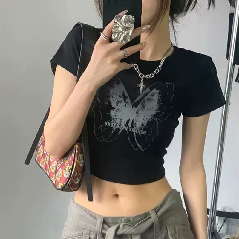 racunincenter's tweet photo. y2k shirt

— a thread https://t.co/E2ELzZ9Kno
