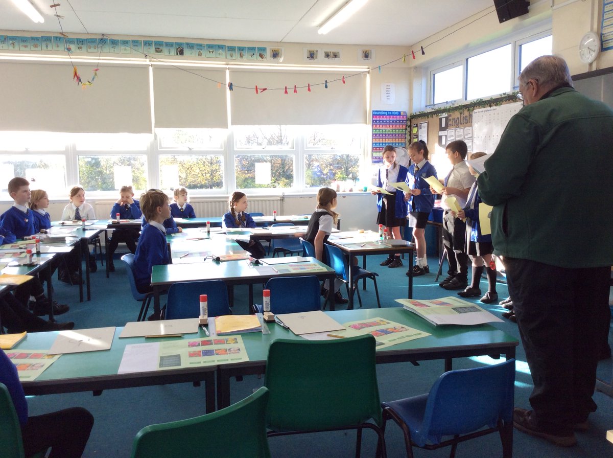 A huge thanks to the National Memorial Arboretum for coming in to deliver remembrance sessions with Class 4 and Class 5. The children were really proud of their crafted flowers and loved hearing stories and information about remembrance. #NationalMemorialArboretum