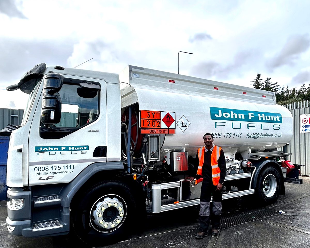 ⛽⛽⛽A very warm welcome to Pasmy, the latest tanker driver to join the JFH Fuels team - working across the #SouthEast. 

If you're looking for a #temporarypower solution, with a competitive and reliable #fuelmanagement service, get in touch!