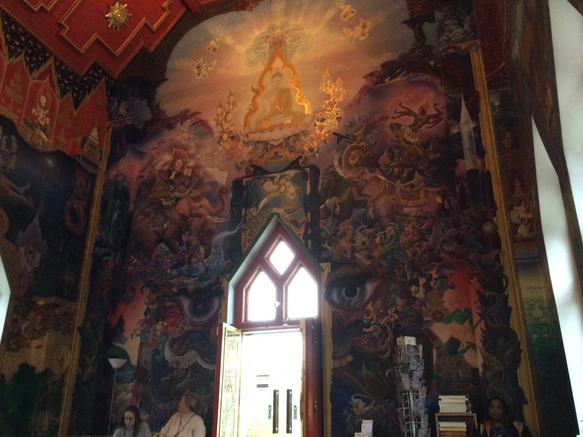Year 4 visited the Buddhapadipa Temple to deepen their learning about Buddhism in #interfaithweek. What a beautiful place!