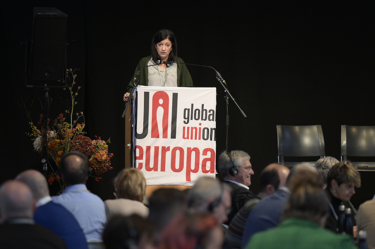 .<a href="/fgta_fo/">Angélique Bruneau</a> from <a href="/fgtaFO/">FGTA-FO</a>: “Many delivery workers think that the working conditions are difficult and worry about the lack of social security. We believe that these workers deserve social protections and that the platforms have a responsibility.” #CommerceRising