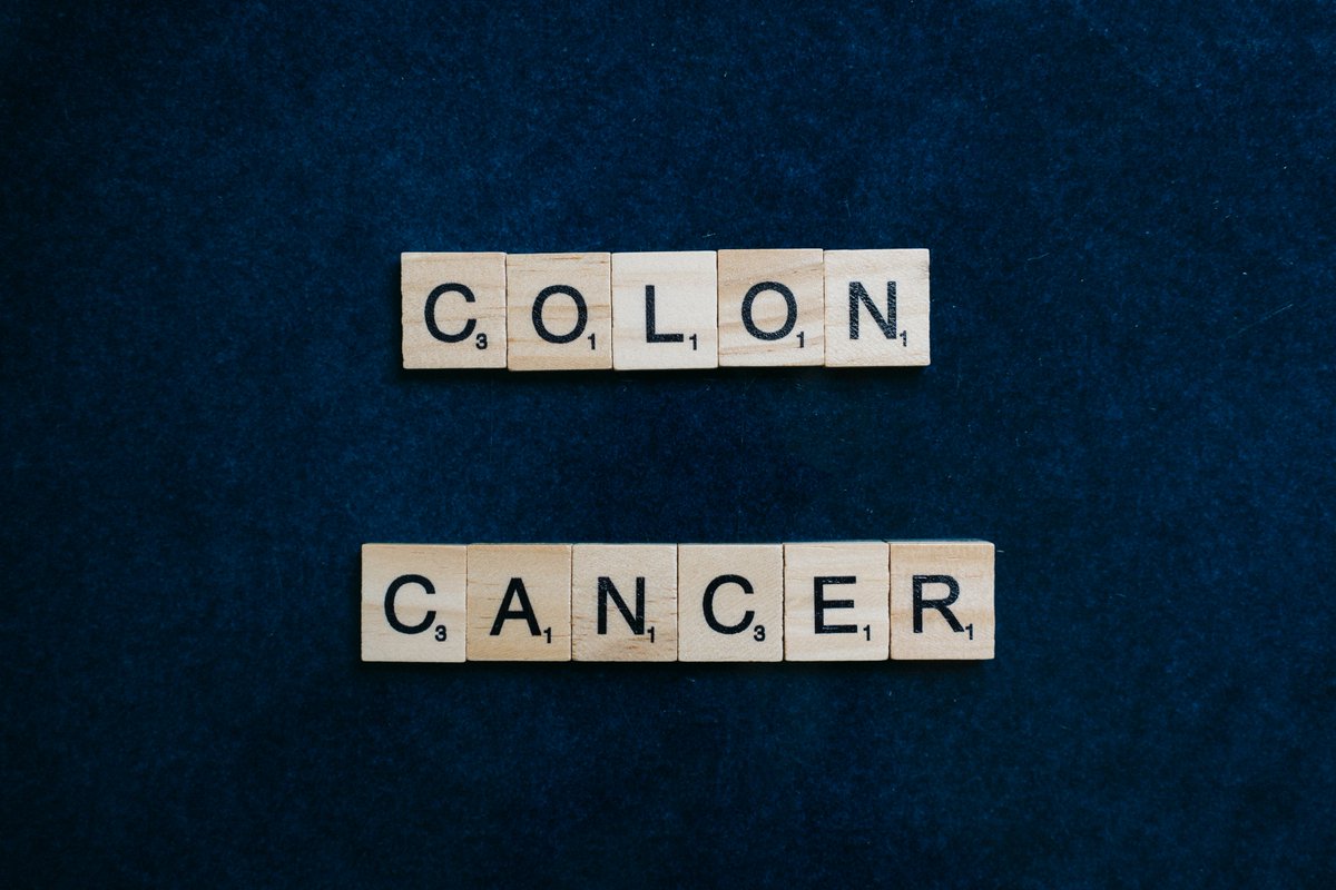 Colorectal cancer is the 3rd most common cancer in SA, but it can be prevented. Eat a healthy diet, exercise regularly, maintain a healthy weight, avoid smoking, and get regular screenings. #ColorectalCancerPrevention #ColorectalCancerAwareness
#GetScreened
#EndBowelCancer