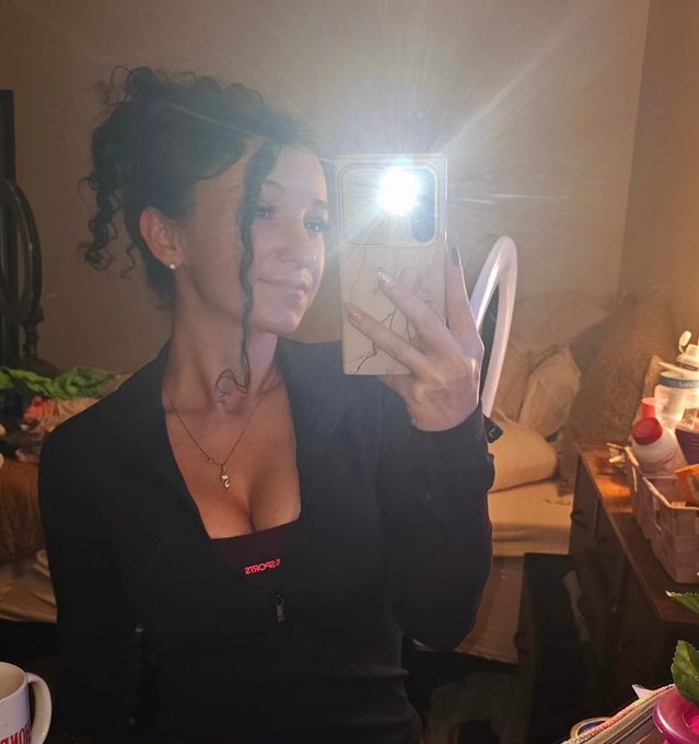 Goodmorning 🥰 #GoodMorningEveryone https://t.co/Jcm6yjzkSD<a href="/tag/goodmorningeveryone"class="tags">#GoodMorningEveryone</a>