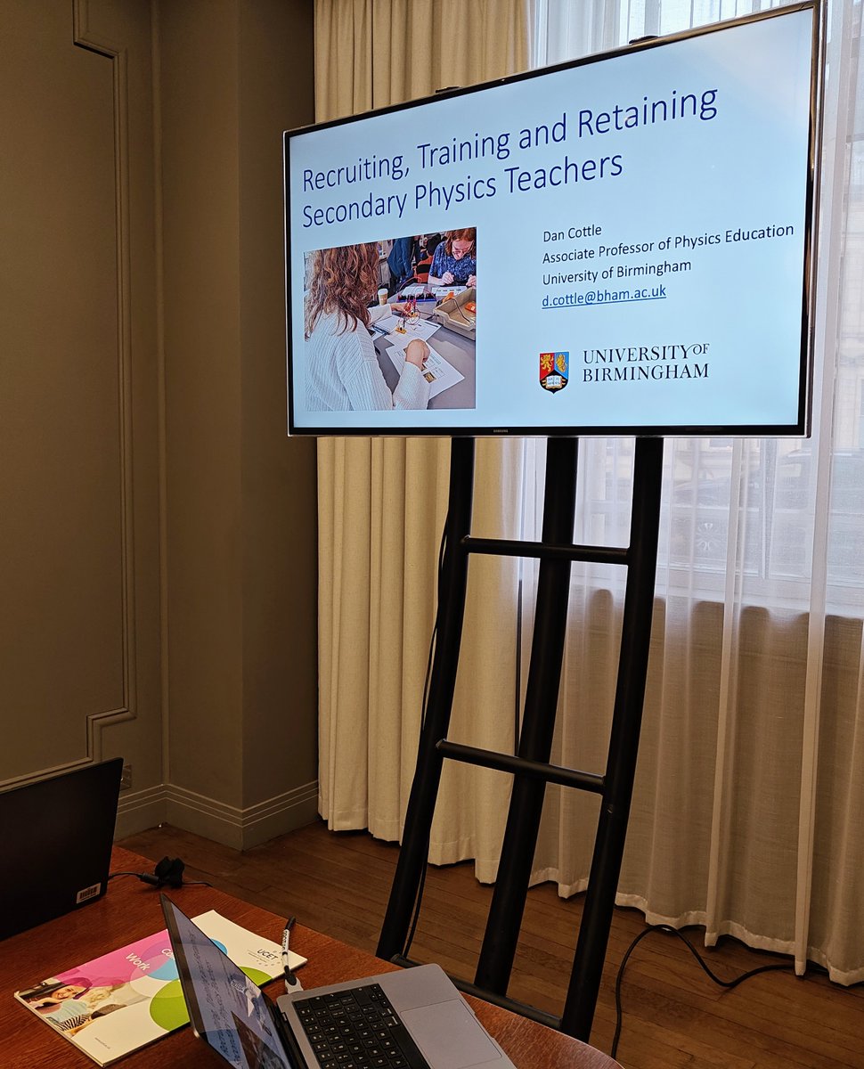 Productive discussion today at the UCET (ucet.ac.uk) conference with like minded colleagues from UK universities concerned about the recruitment, training and retention of secondary physics teachers. <a href="/UoBTeach/">UoBTeach</a>  @UCET_UK