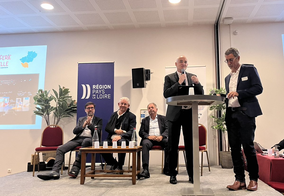 Comité 21 GrandOuest (@comite21ouest) on Twitter photo Journée de l’économie circulaire des Pays de la Loire
Plus de 150 participants. L’occasion de découvrir les 34 #lauréats de l’appel à projets et d’aborder le sujet du plastique dans l’#économiecirculaire 🌎
Organisé par <a href="/paysdelaloire/">Pays de la Loire</a>, <a href="/ademe/">ADEME</a> , DREAL en partenariat <a href="/Comite21Ouest/">Comité 21 GrandOuest</a> Journée de l’économie circulaire des Pays de la Loire
Plus de 150 participants. L’occasion de découvrir les 34 #lauréats de l’appel à projets et d’aborder le sujet du plastique dans l’#économiecirculaire 🌎
Organisé par <a href="/paysdelaloire/">Pays de la Loire</a>, <a href="/ademe/">ADEME</a> , DREAL en partenariat <a href="/Comite21Ouest/">Comité 21 GrandOuest</a>