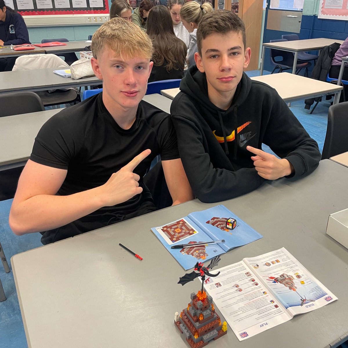 This morning’s lesson has consisted of following instructions, to firstly, build a Lego game and then, to play the game. Y12 we’re filled with nostalgia… now to analyse the game instructions! 😂🤓🥇👷🏼‍♀️ @BcsLevel @BCS6thform