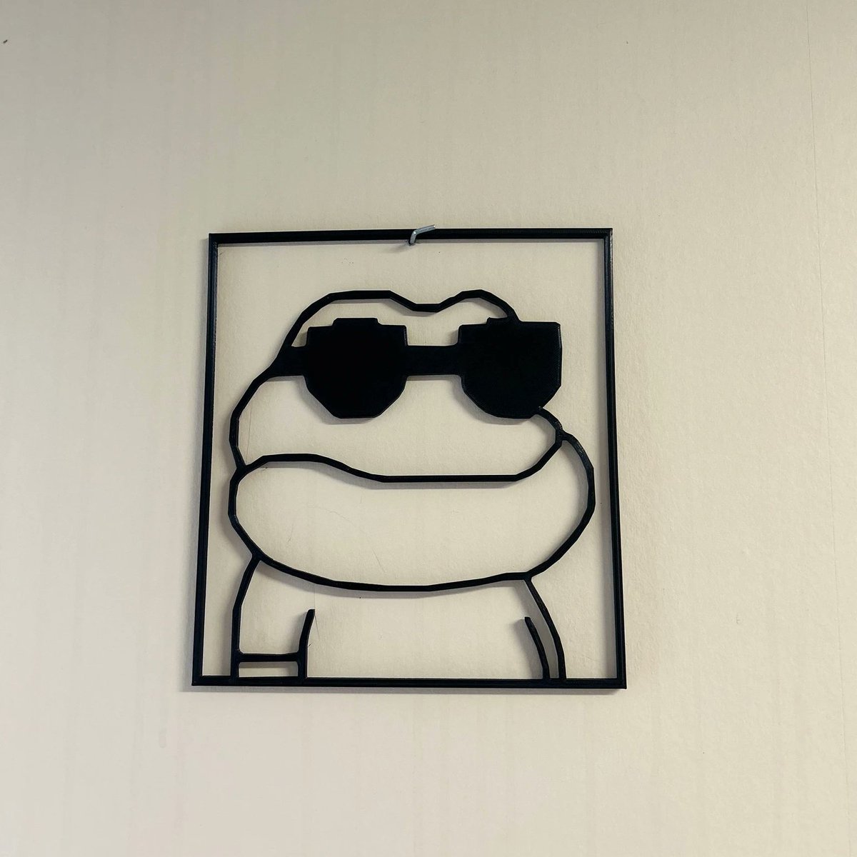 3dprintalgo's tweet image. 🐸🚀 Dive into the world of crypto style with our exclusive @BitcoinFrogs frame! 🌐🖼️
Snag yours now on our Etsy store before they hop away - limited quantity available! 📈💰
#Bitcoin #web3 #ribbit
3dprintalgo.etsy.com/listing/159496…
