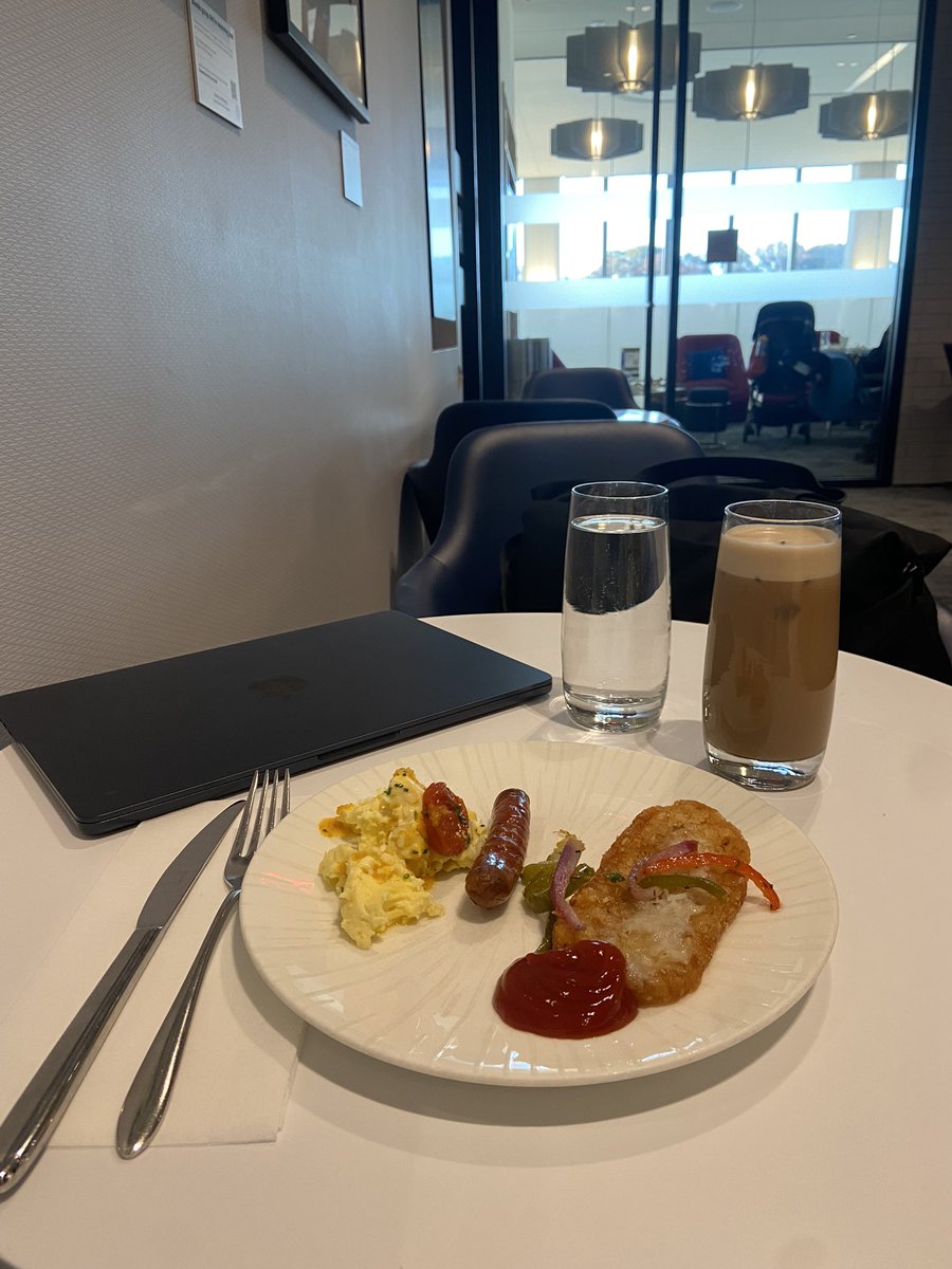 bryceg's tweet image. LGA Centurion Lounge - 5.9/10. Much smaller than I expected, especially for an Amex lounge. Buffet offerings were a bit sparse but food was high quality. Only grab an go options are apples and oranges. No hand lotion in the bathrooms. Random rock band photos everywhere. Just ok.