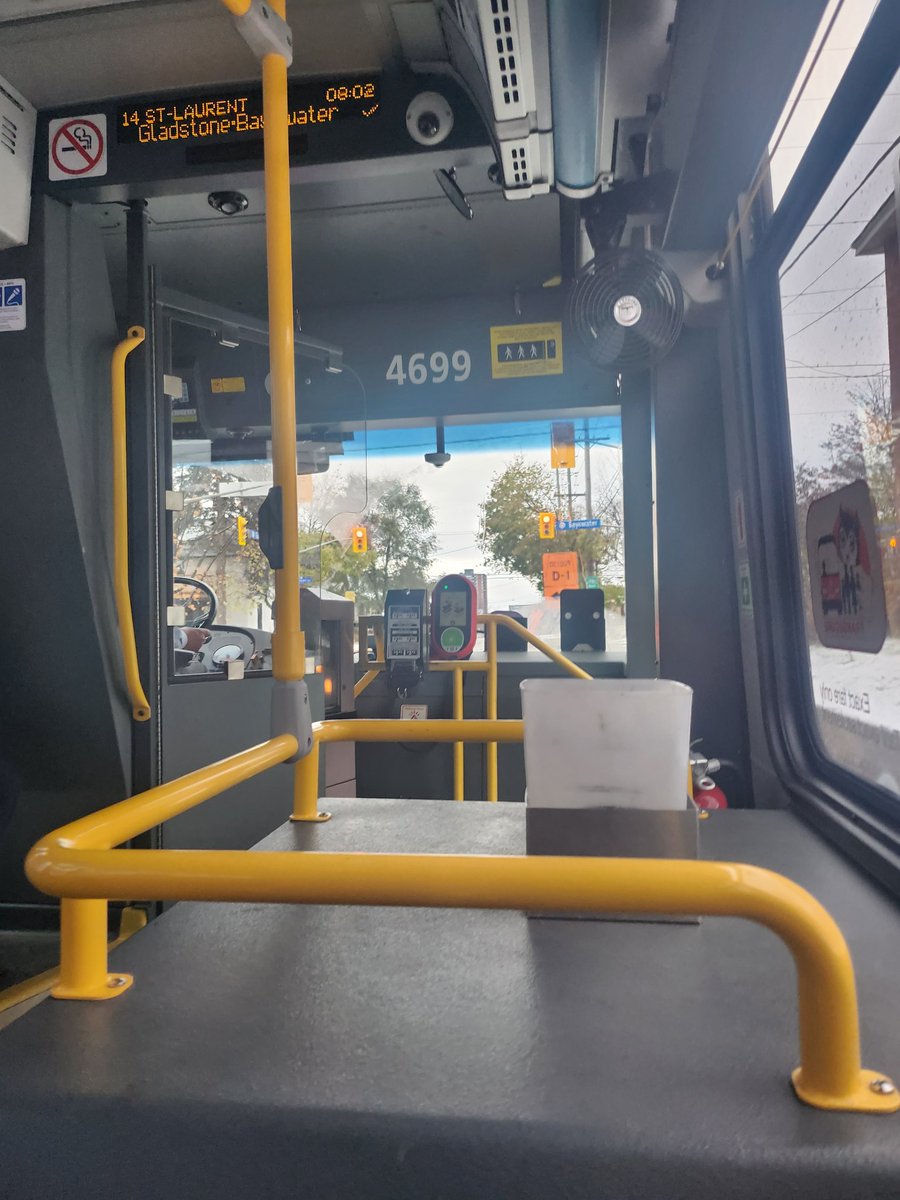 JenFrancis261's tweet image. Bussing downtown for a day with #SheBoot followed by the @SAASNORTH reception. So far so good!
