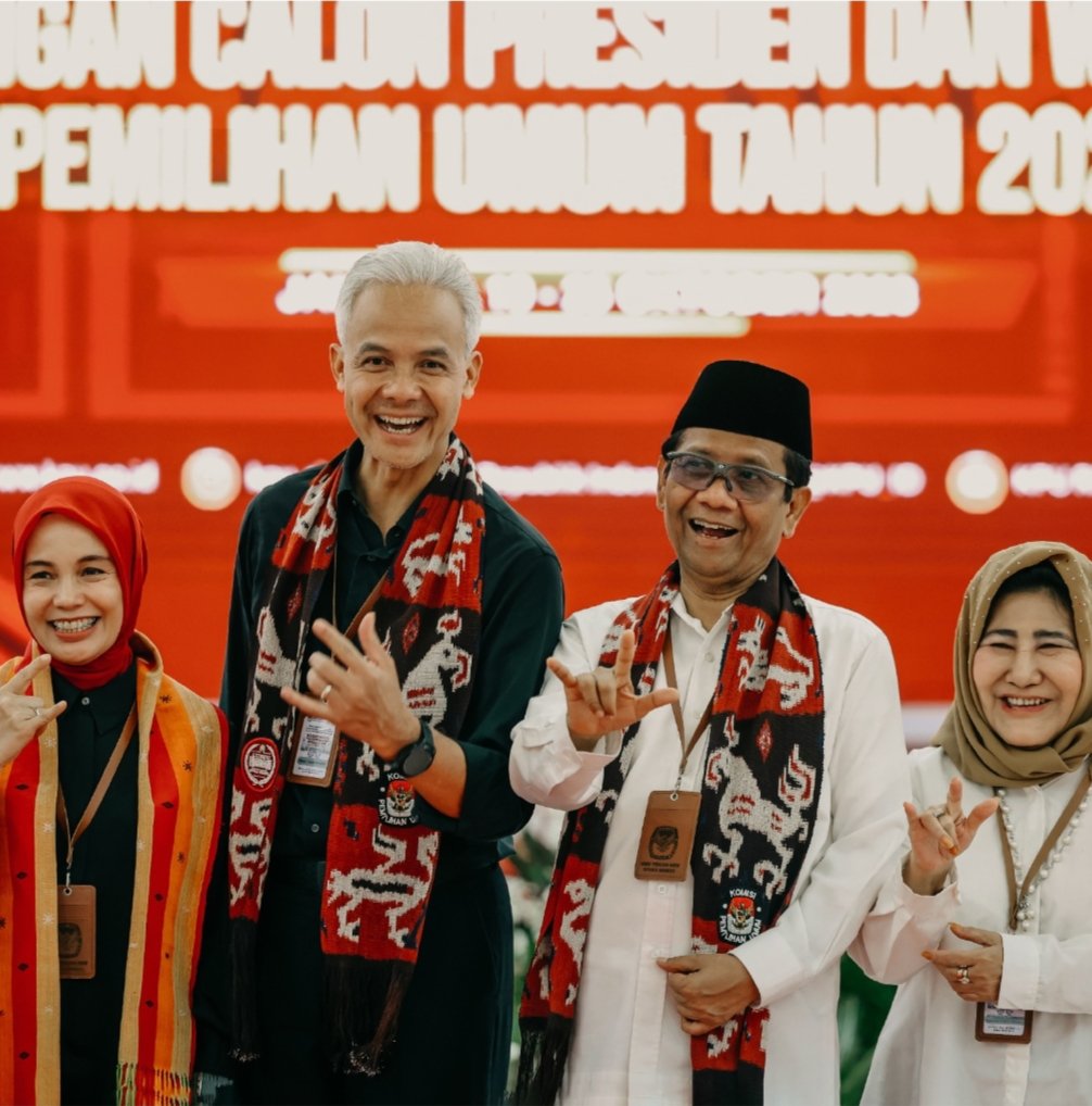 Pilih yg komplit... 👍😁