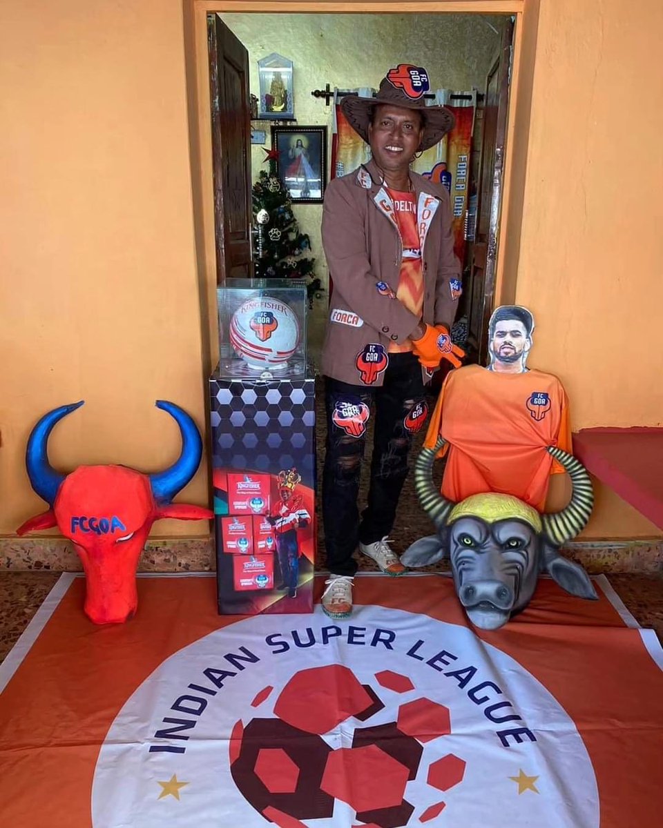 fcgoafanclub's tweet photo. Good Evening...! Says Supergaur Damiao π
#GoenchiTeam #GoenchiShaan #VamosGoa #BeGoa #BeOrange #VivaForcaGoa #FCGoa #ForcaGoa #FCGoaFanClub #Estd2014 #IndianFootball #asianfootball #ISL #IndianSuperLeague https://t.co/sUaS5Haaxw