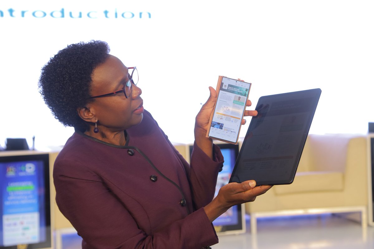 uganerd's tweet photo. Today, the Minister of @MinofHealthUG  launched 3 products digitally:
1. The Health Sector Digitization Bulletin.
2. Core registries.
3. The E-learning portal for capacity continuous capacity building.
 #UgDigitalHealthConf2023 https://t.co/yJdOQhMnWT
