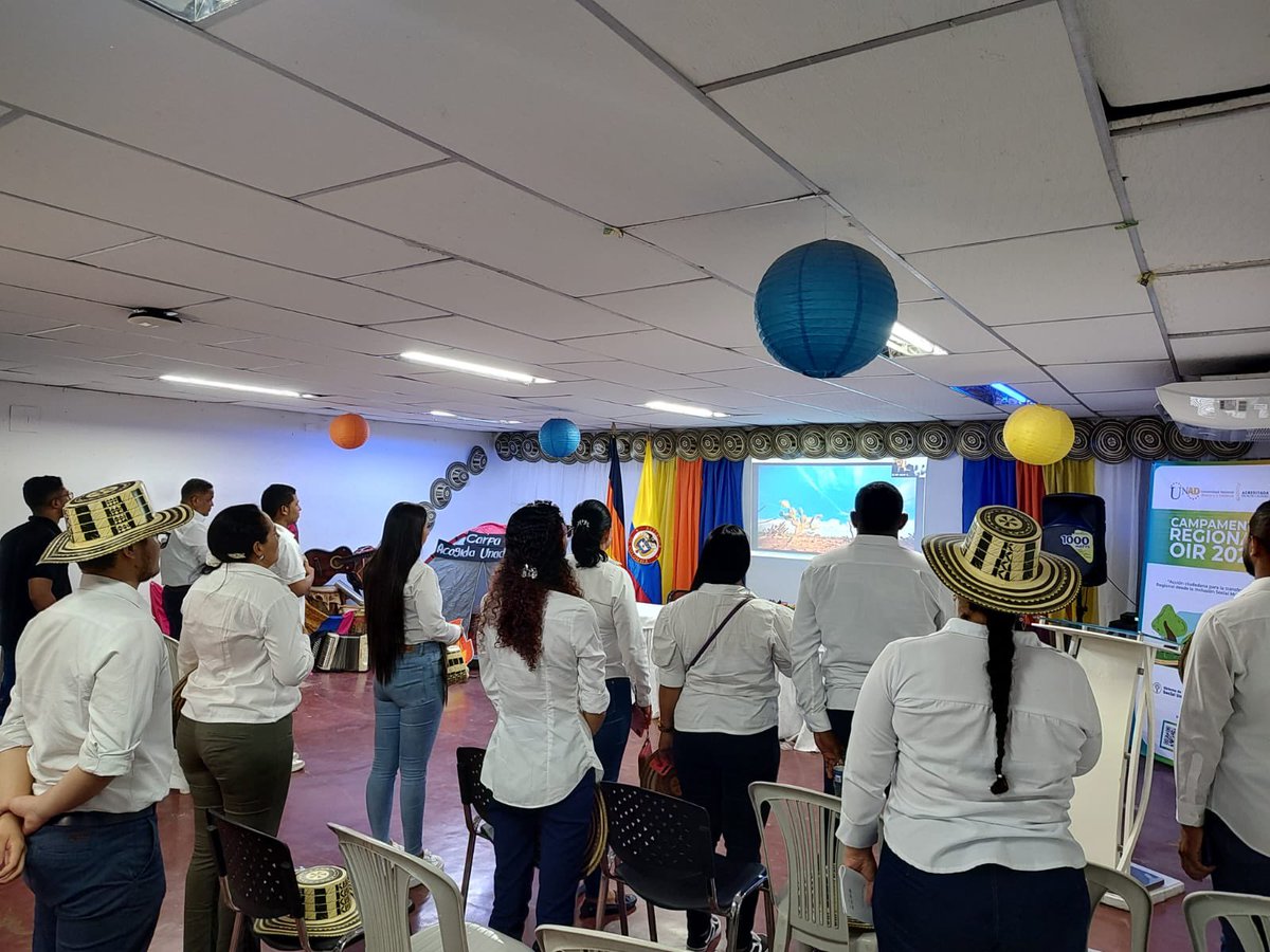 DanielaPino23's tweet photo. BIENVENIDOS AL CAMPAMENTO! 
Desde el #ceadcurumani damos inicio al campamento del @ELOIRdelaregion #zcarUnadenterritorio Carpa 1 Acogida unadista #eloirinforma 
Sigue nuestra transmisión y mantente conectado. #CampamentoOIRTerritoriosdePazyVida
@UNAD_ZCAR 
@UniversidadUNAD https://t.co/YkBo6tcQZ3