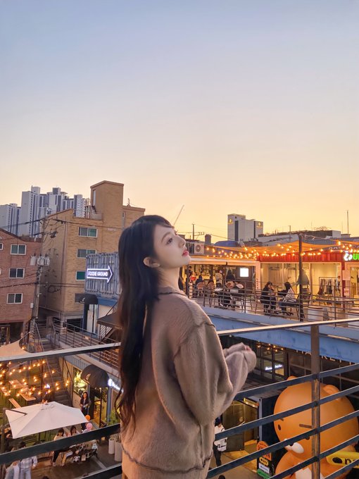 tripleS Xinyu シンウィー QR未使用 FC継続特典 352A 251220] #tripleS Xinyu fromm update 🦊 #Xinyu #신위 #シンウィー