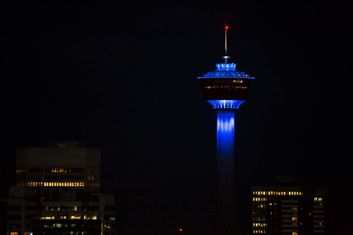 Thanks @thecalgarytower for getting dressed up for #WorldDiabetesDay. #LetsEndDiabetes #yyc