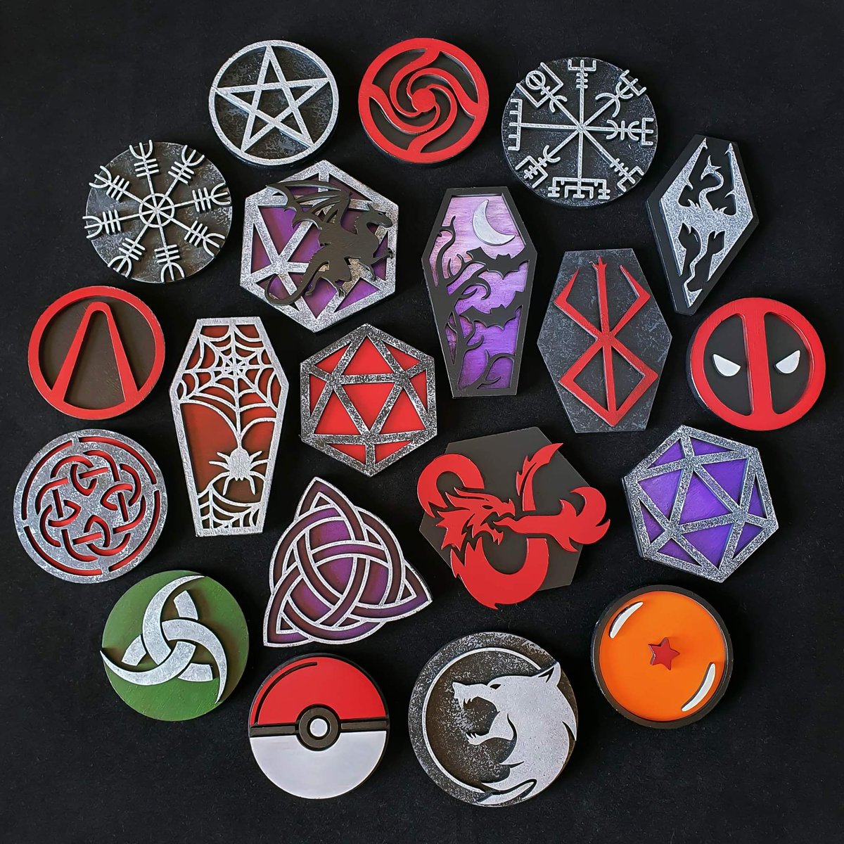 Decorate your fridge with our newest magnet ranges ⚔️

These are some of the many amazing 3D magnets we have to offer 🤩

Which one is your favourite?

*Available to purchase on our website from 01 December*

#fandom #anime #gaming #dnd #ornaments #fandomart #handcrafted #artist